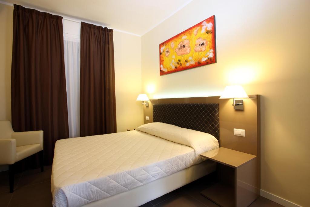 Hotel Ferton Μιλάνο Δωμάτιο φωτογραφία