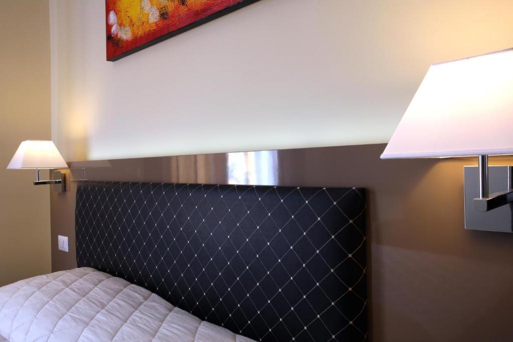 Hotel Ferton Μιλάνο Δωμάτιο φωτογραφία